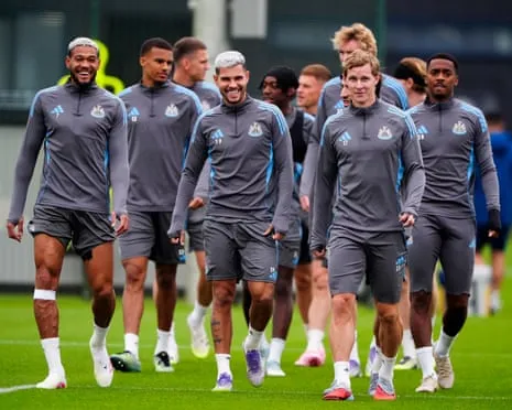 Newcastle's Manager Calls On Magpies to Demonstrate They're Contenders When Facing Barcelona
